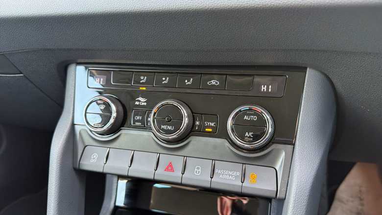 Skoda Karoq 1.5 TSI SE Drive 5dr DSG Petrol Estate